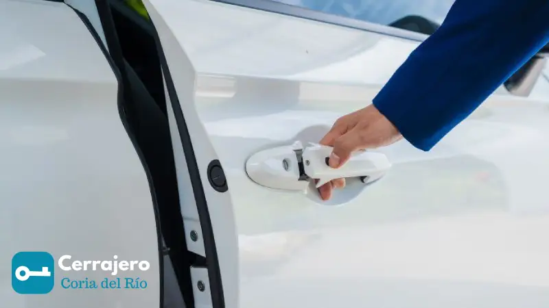 Cerrajero de coches en Coria del Río